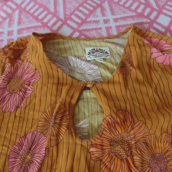 Nine Lives Bazaar floral Blouse viscose sz 10 - Picture 4 of 6